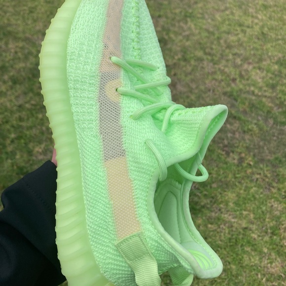 Adidas Yeezy Boost 350 V2 Glow Size M8.5 - EG5293 Barely Used 9.5/10 😮‍💨🔥🔌 - Picture 2 of 5